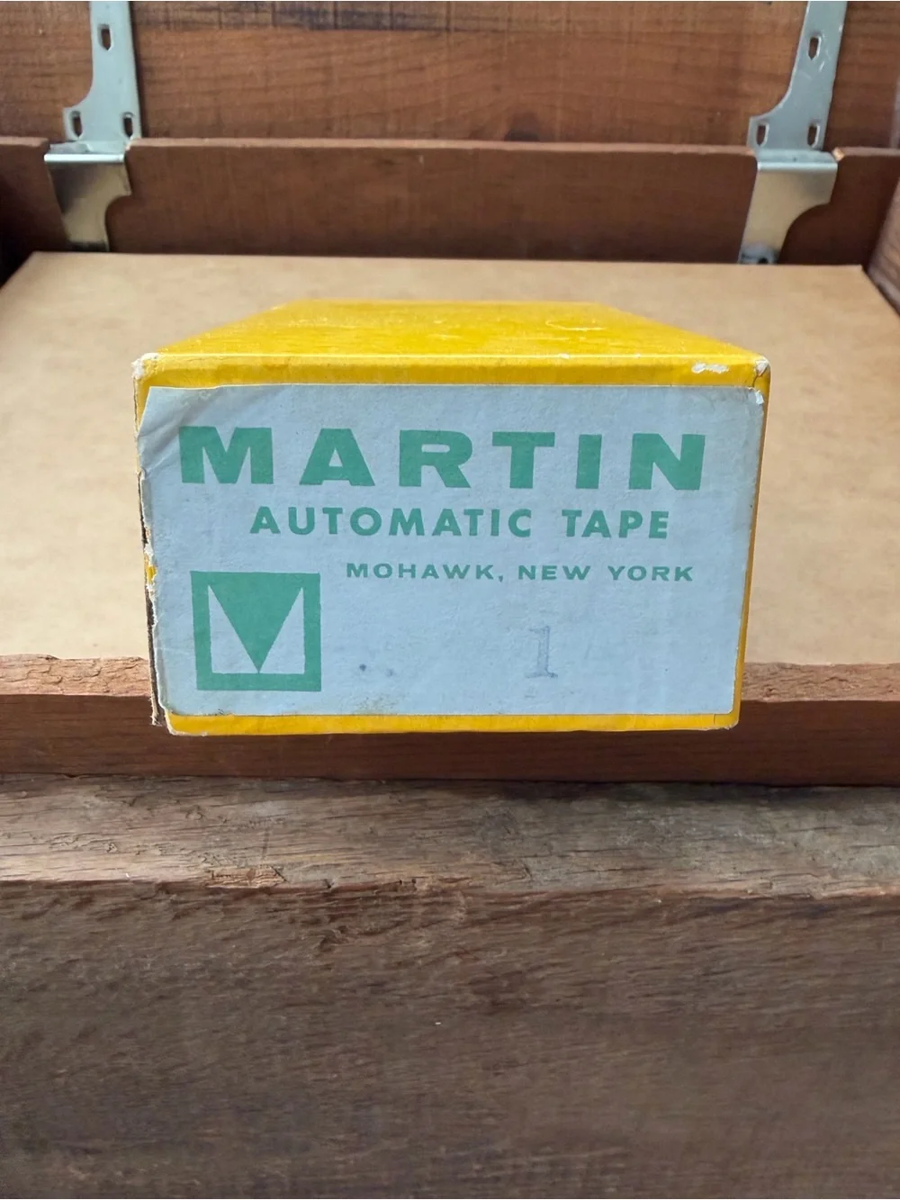 Vintage Martin Reel Co Tape-Matic Measuring Tape orange in orig box